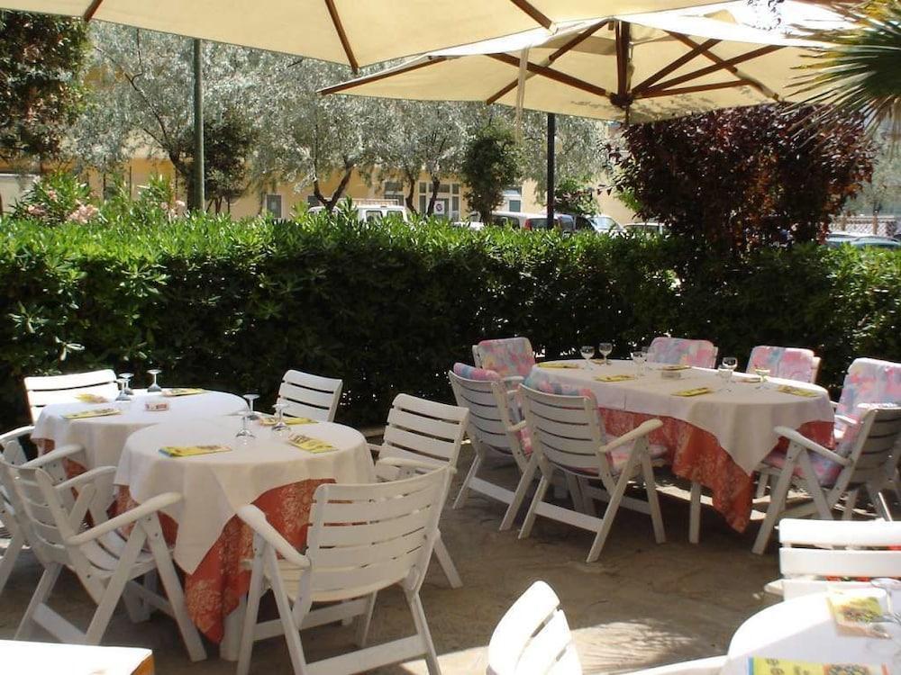 Gallia Club Hotel Cesenatico Esterno foto