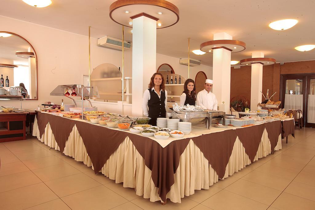 Gallia Club Hotel Cesenatico Esterno foto